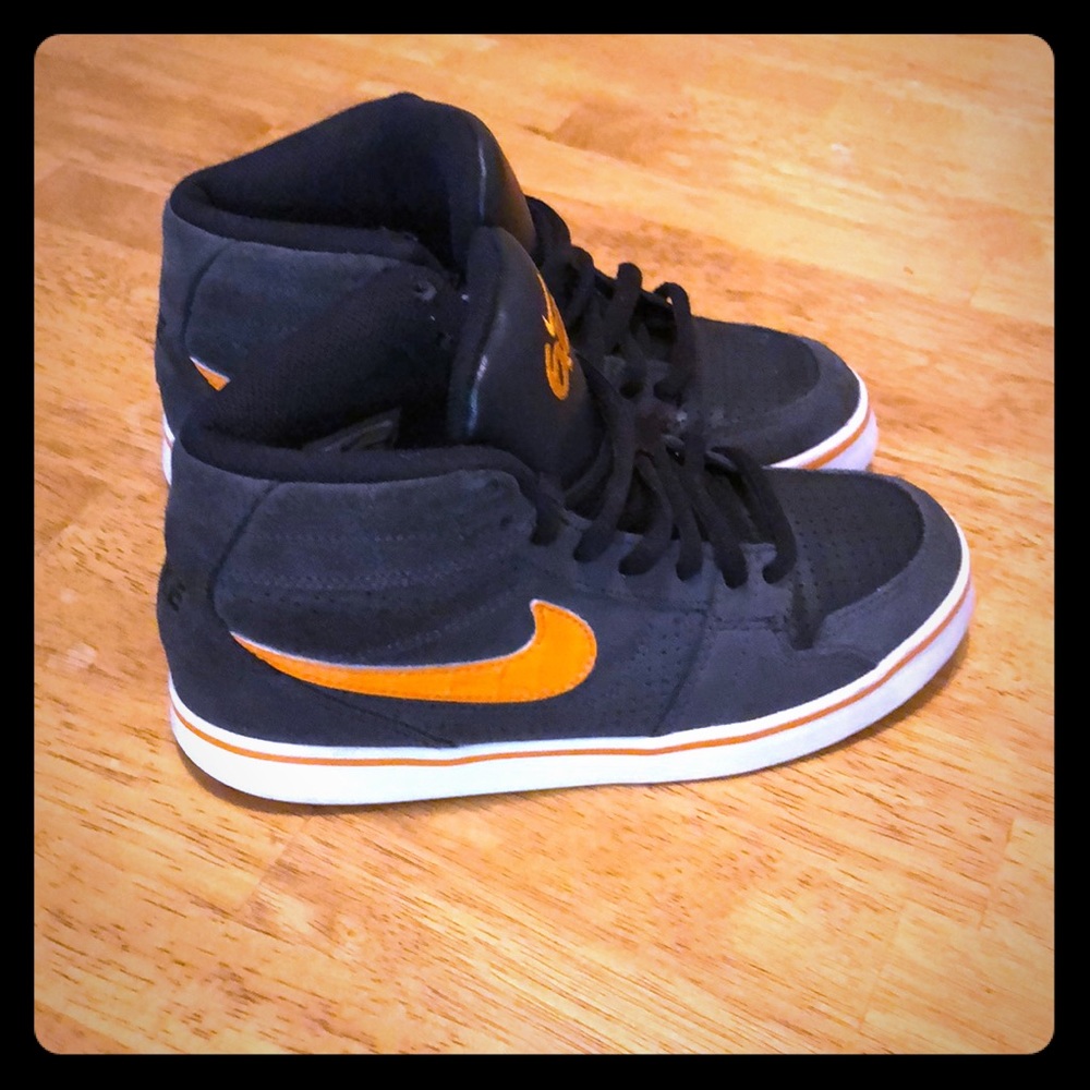 Boys Nike Sneakers
